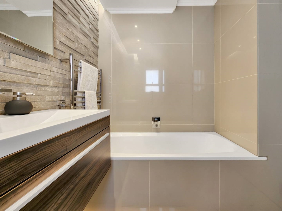 1 Bedroom Property for Sale in De Waterkant Western Cape